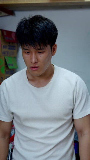 81号便利店（32集）短剧后续更精彩