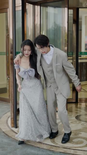 重回十年前，前妻选择初恋后完蛋了（54集）短剧合集导演剪辑版