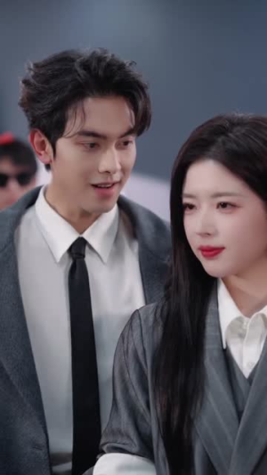 女将军挥挥拳，豪门老公乖成犬（80集）免费观看最新热门短剧