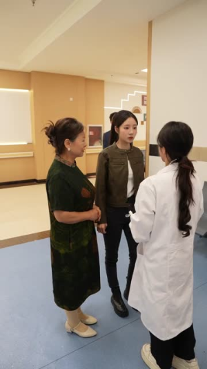 报告总裁！夫人腹肌有八块（80集）一口气追到短剧大结局